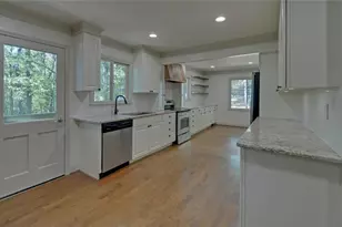 3504 Edgewood Cir, Gainesville, GA 30506 - Photo 9