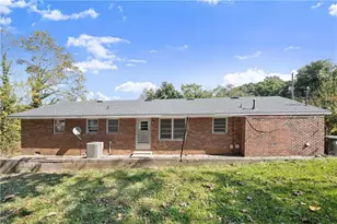 574 S Sage Street S, Toccoa, GA 30577 - Photo 31