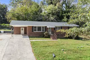 574 S Sage Street S, Toccoa, GA 30577 - Photo 5