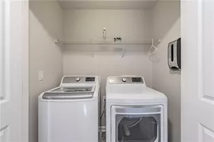 4138 Baverton Dr, Suwanee, GA 30024 - Photo 33