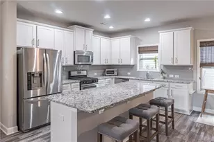 4138 Baverton Dr, Suwanee, GA 30024 - Photo 3