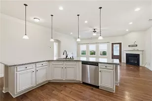 1690 Piedmont Ln, Cumming, GA 30040 - Photo 5