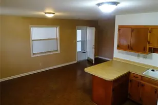 283 Lake Dr, Atlanta, GA 30340 - Photo 5