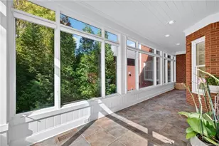 1065 Arbor Trce NE, Brookhaven, GA 30319 - Photo 17