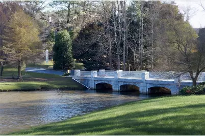 1065 Arbor Trace NE, Brookhaven, GA 30319 - Photo 45