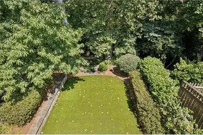 68 Peachtree Hills Avenue NE, Atlanta, GA 30305 - Photo 25