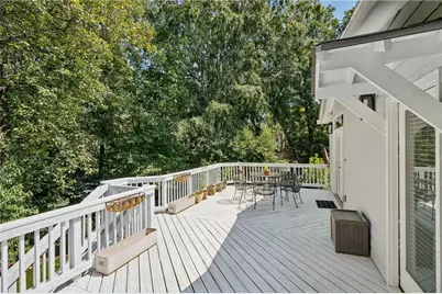 68 Peachtree Hills Avenue NE, Atlanta, GA 30305 - Photo 31