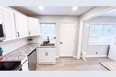 1940 Detroit Avenue NW, Atlanta, GA 30314 - Photo 13