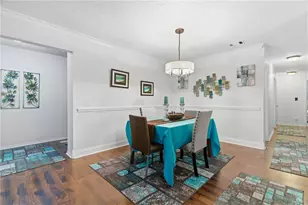 6812-H Glenridge Dr NE, Sandy Springs, GA 30328 - Photo 3