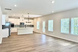 2929 Sweet Red Cir, Braselton, GA 30517 - Photo 7