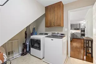 1820 Branch Valley Dr, Roswell, GA 30076 - Photo 37