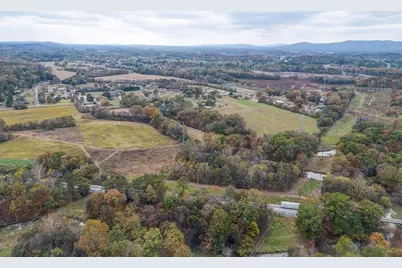 506 McDaniel Station Road, Calhoun, GA 30701 - Photo 5