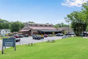 520 Clover Ct, Roswell, GA 30075 - Photo 47