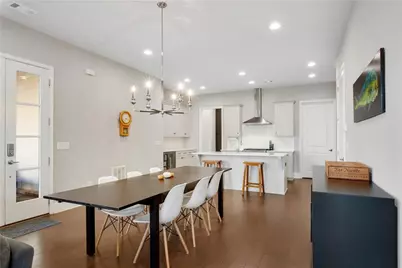 520 Clover Court, Roswell, GA 30075 - Photo 11