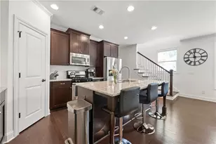 1585 Habershal Road NW, Atlanta, GA 30318 - Photo 9