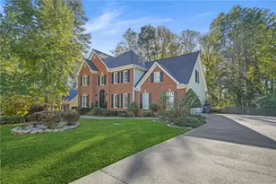 1716 Crowes Lake Ct, Lawrenceville, GA 30043 - Photo 7