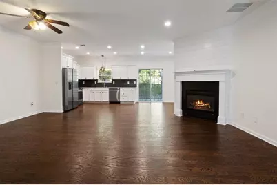 2401 Heritage Park Circle NW #14, Kennesaw, GA 30144 - Photo 5