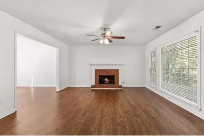 204 Hunters Trace, Dallas, GA 30157 - Photo 9