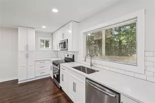 2369 Springdale Rd, Atlanta, GA 30315 - Photo 3