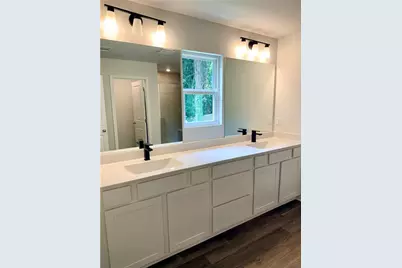 1100 Wedgewood Drive NW, Atlanta, GA 30318 - Photo 13