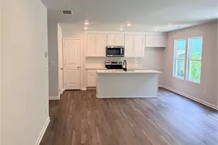 1100 Wedgewood Dr NW, Atlanta, GA 30318 - Photo 5