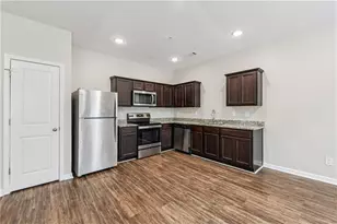 1890 Millstream Hollow, Conyers, GA 30012 - Photo 3