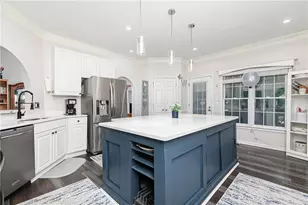 163 Clubhouse Dr NW, Kennesaw, GA 30144 - Photo 11