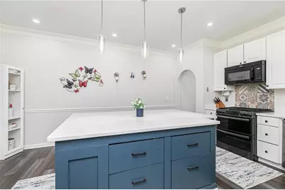 163 Clubhouse Drive NW, Kennesaw, GA 30144 - Photo 13