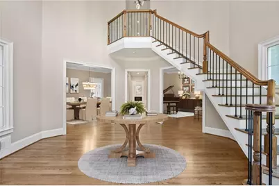 5027 Green Pine Drive, Atlanta, GA 30342 - Photo 5