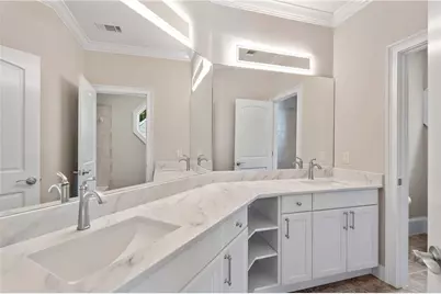 5027 Green Pine Drive, Atlanta, GA 30342 - Photo 53