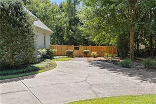 5027 Green Pine Dr, Atlanta, GA 30342 - Photo 73