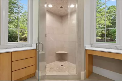 5027 Green Pine Drive, Atlanta, GA 30342 - Photo 39