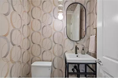 5027 Green Pine Drive, Atlanta, GA 30342 - Photo 35