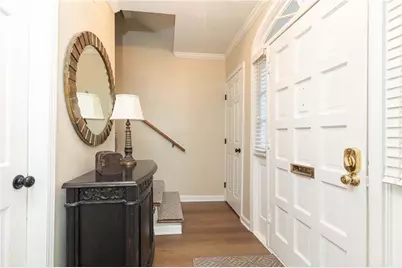 5 Middle Plantation Road NW #5, Atlanta, GA 30318 - Photo 3