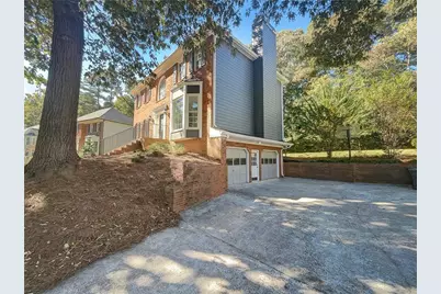 3526 W Hampton Drive NW, Marietta, GA 30064 - Photo 3