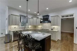 2581 Trailing Ivy Way, Buford, GA 30519 - Photo 13