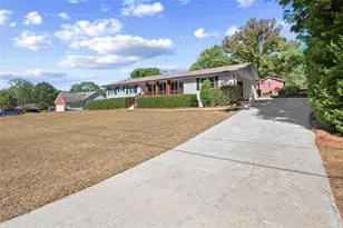 2110 Plum Ln, Austell, GA 30106 - Photo 3