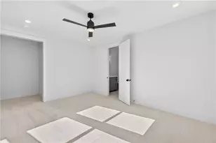 3855 Town Farms Dr, Peachtree Corners, GA 30092 - Photo 15