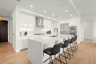 2425 Peachtree Rd NE, Atlanta, GA 30305 - Photo 17