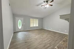 321 Knollwood Ln, Woodstock, GA 30188 - Photo 3