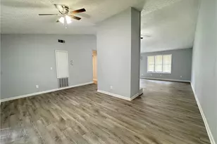 321 Knollwood Ln, Woodstock, GA 30188 - Photo 5