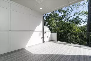 2248 Crestview Dr, Brookhaven, GA 30319 - Photo 9