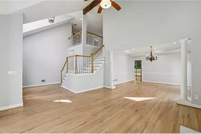 3741 Ashford Point NE, Atlanta, GA 30319 - Photo 3