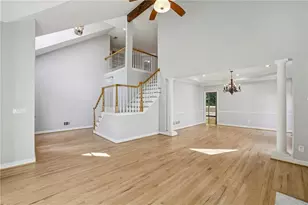 3741 Ashford Point NE, Atlanta, GA 30319 - Photo 3