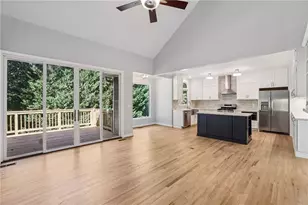 3741 Ashford Point NE, Atlanta, GA 30319 - Photo 7