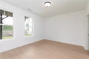 2255 Crestview Dr, Brookhaven, GA 30319 - Photo 7