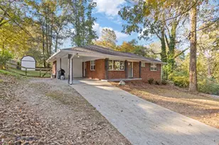 3649 Garden Blvd, Gainesville, GA 30506 - Photo 1