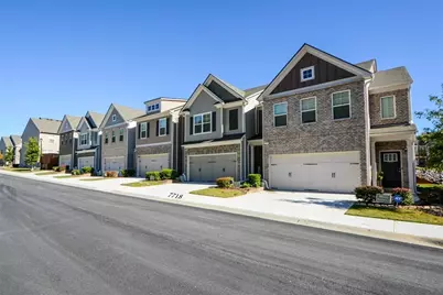 7718 Baron Road, Fairburn, GA 30213 - Photo 9