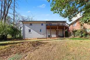 490 E Pharr Road E, Decatur, GA 30030 - Photo 29