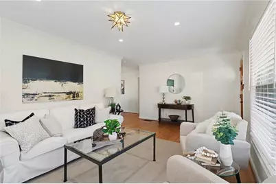 490 E Pharr Road E, Decatur, GA 30030 - Photo 5